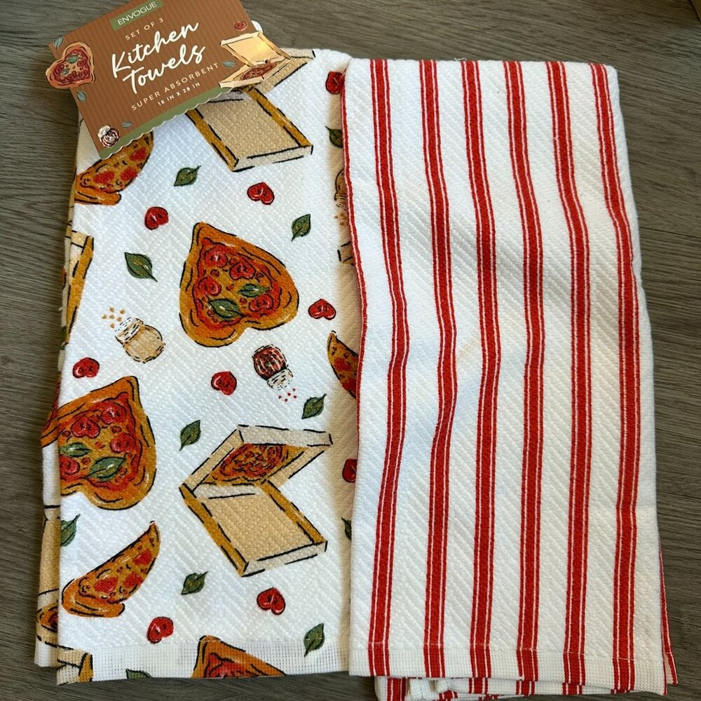 NEW Set of 2 Kitchen Towels - Pizza Hearts - Red & White Stripe - Envogue